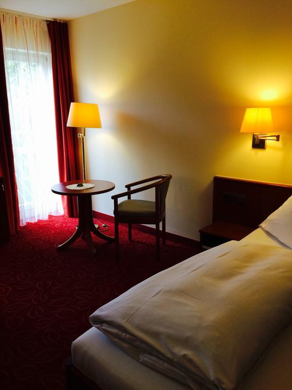 Hotel Gasthaus Adler Bad Waldsee Kültér fotó