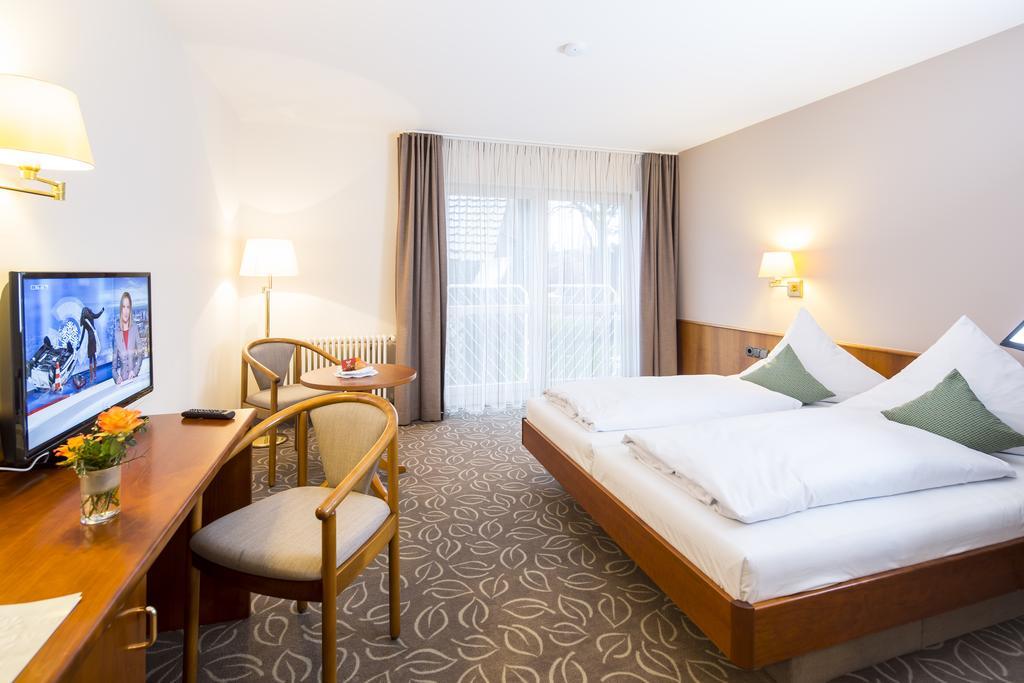 Hotel Gasthaus Adler Bad Waldsee Kültér fotó